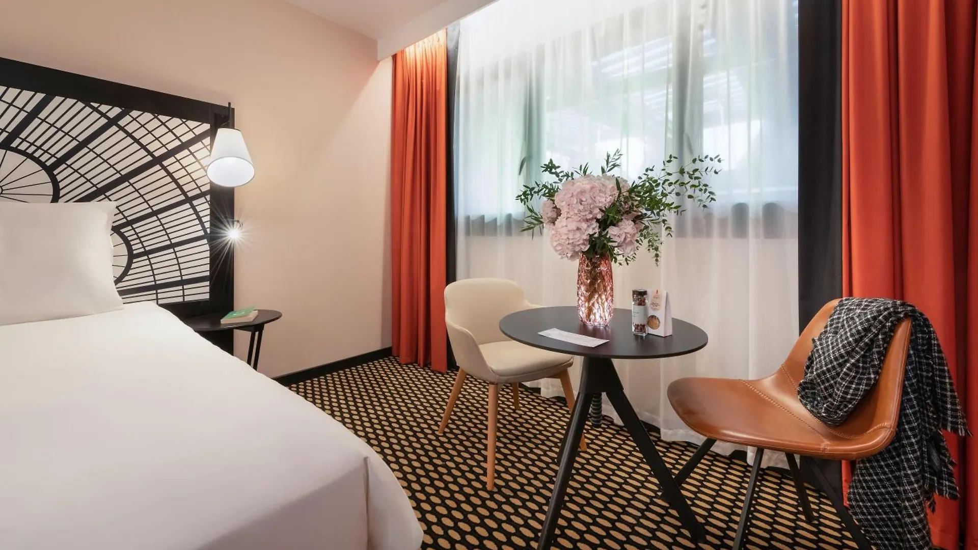 Hotel Mercure Paris Porte De Versailles Expo 4*